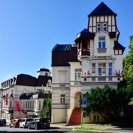 Hotel Continental Marianske Lazne Bagian luar foto