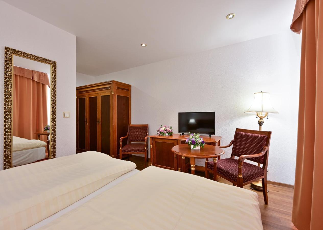Hotel Continental Marianske Lazne Bagian luar foto