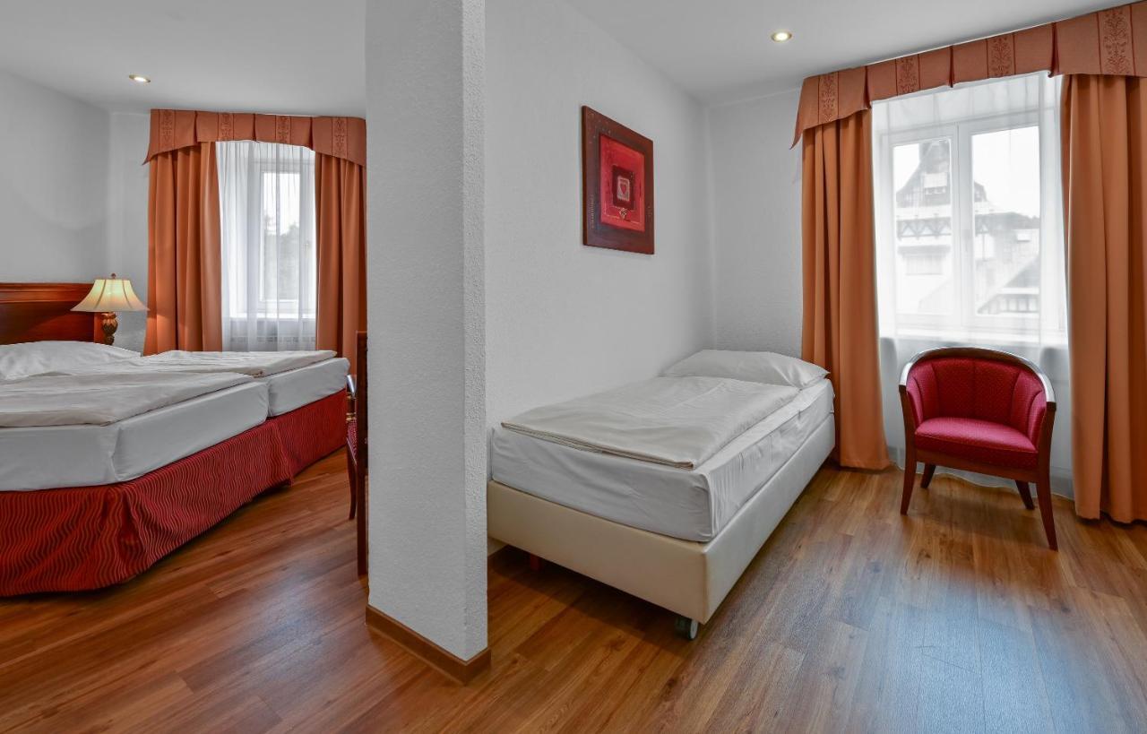 Hotel Continental Marianske Lazne Bagian luar foto