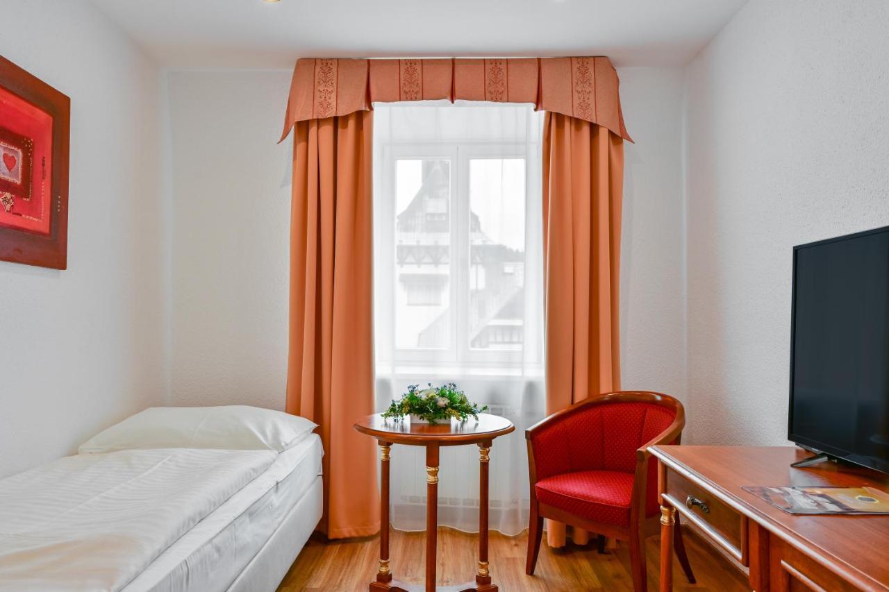 Hotel Continental Marianske Lazne Bagian luar foto