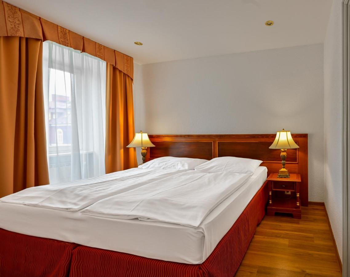 Hotel Continental Marianske Lazne Bagian luar foto