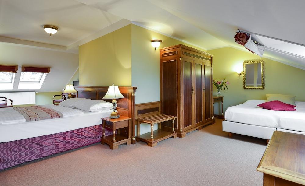 Hotel Continental Marianske Lazne Bagian luar foto