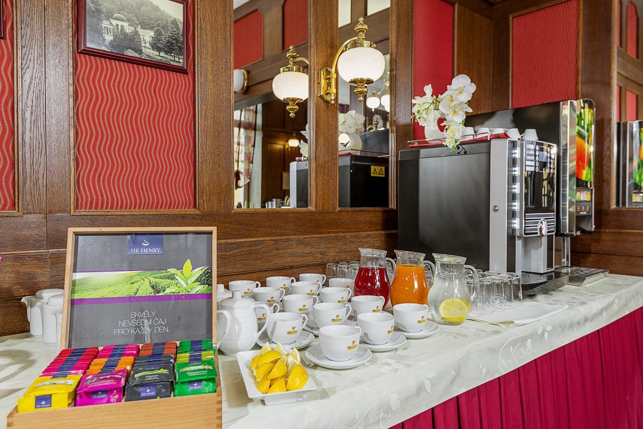 Hotel Continental Marianske Lazne Bagian luar foto